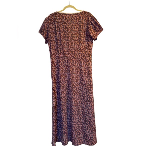 NWOT Natural Life Daisy Print Cottagecore Floral Dress Short Sleeve Side Slit L - Picture 2 of 12